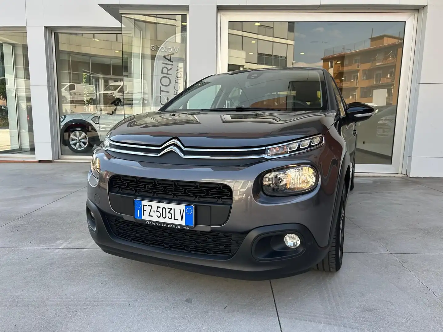 Citroen C3 PURETECH 83 CV S&S C.MANUALE FEEL NEOPATENTATI Grijs - 2