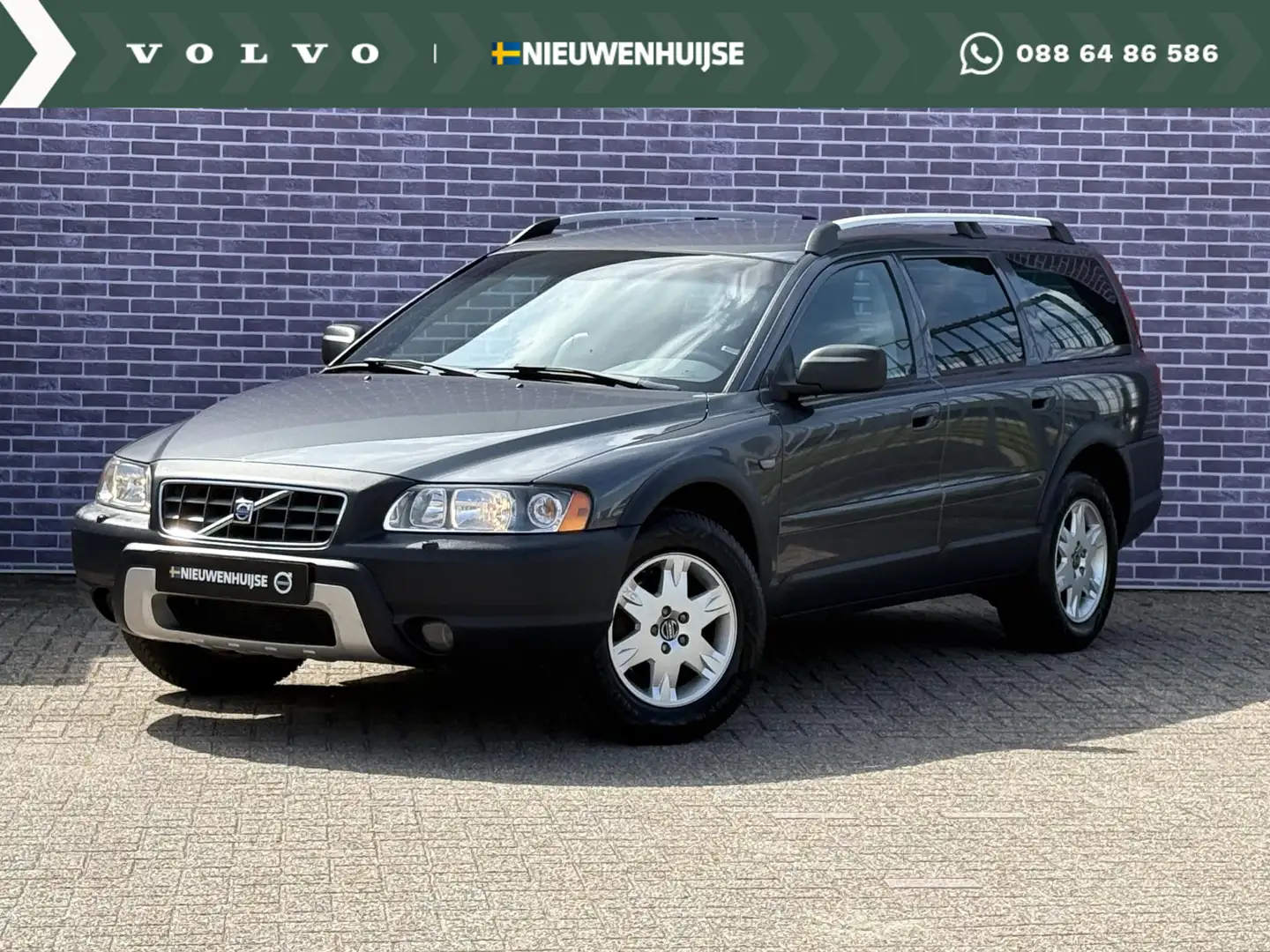 Volvo XC70 2.5 T Momentum | Unieke Kilometerstand | Spoiler | Gris - 1
