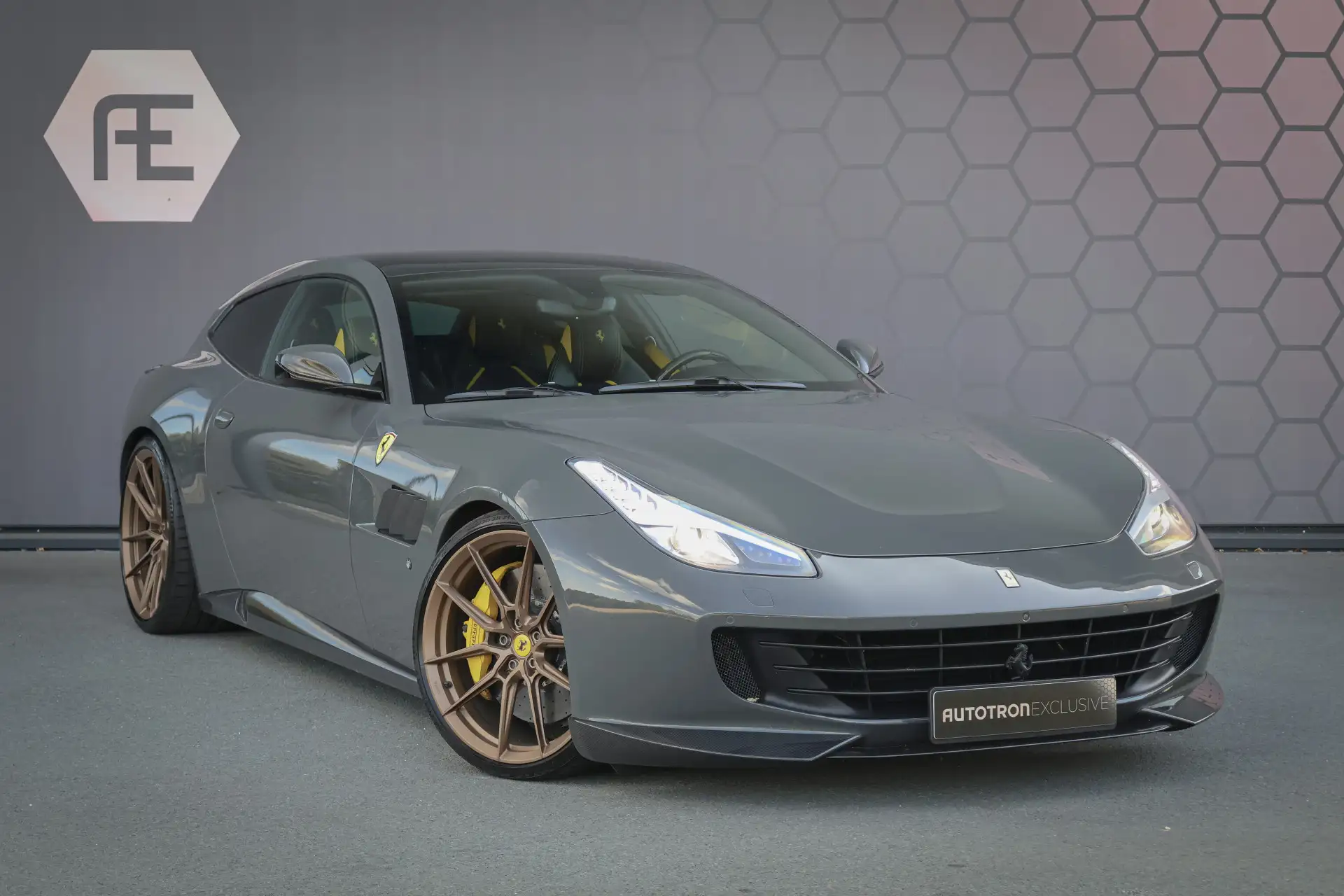 페라리 GTC4 루쏘 2019 건메탈 사진 6