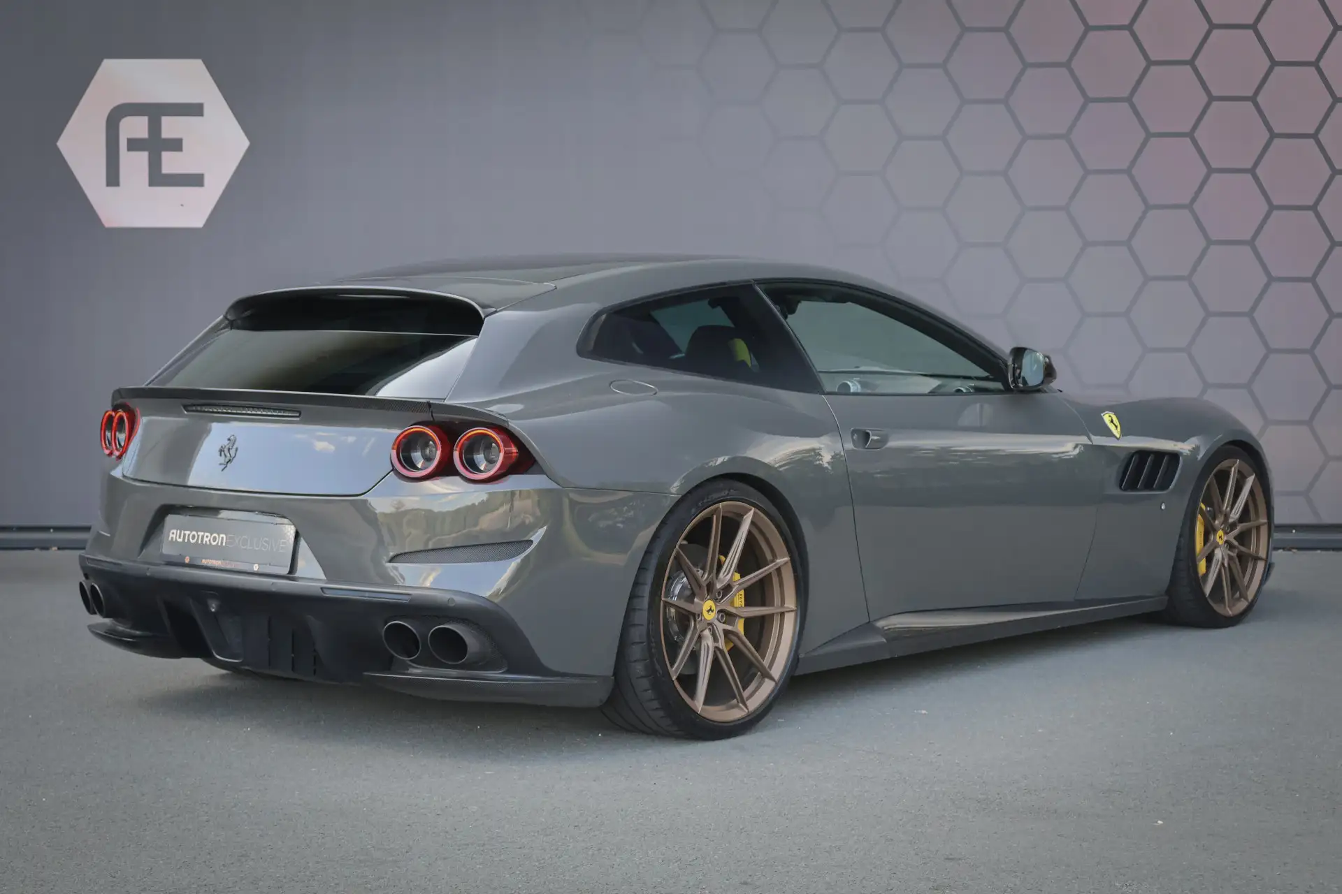 페라리 GTC4 루쏘 2019 건메탈 사진 7