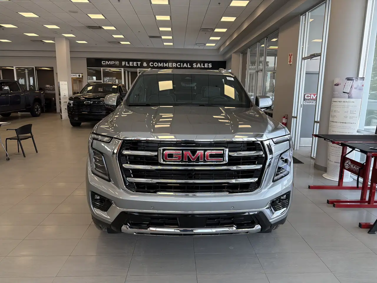 GMC Yukon снимка GMC Yukon