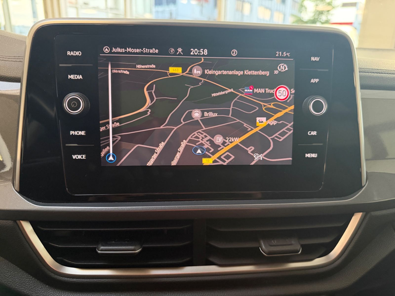 Volkswagen T-Roc 1.5 TSI Style DSG LED ACC NAVI AHK MASSAGE — photo 26