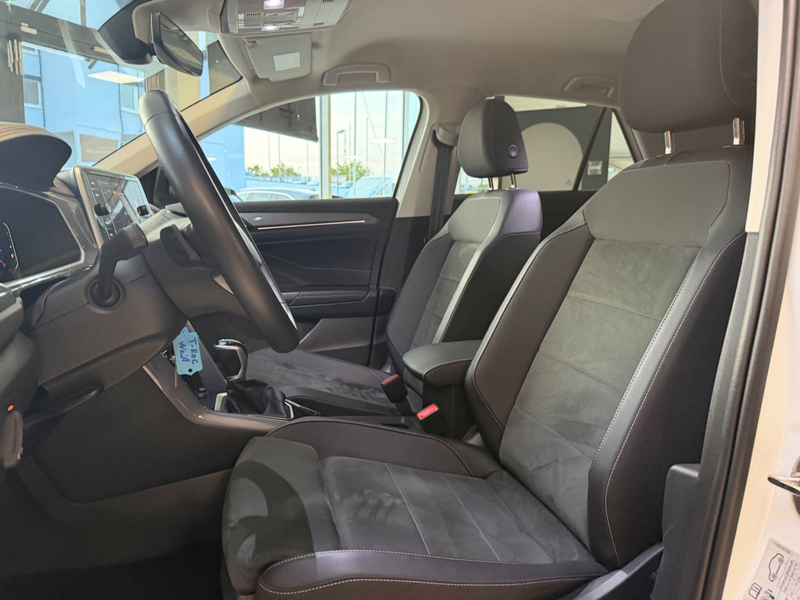Volkswagen T-Roc 1.5 TSI Style DSG LED ACC NAVI AHK MASSAGE — photo 22
