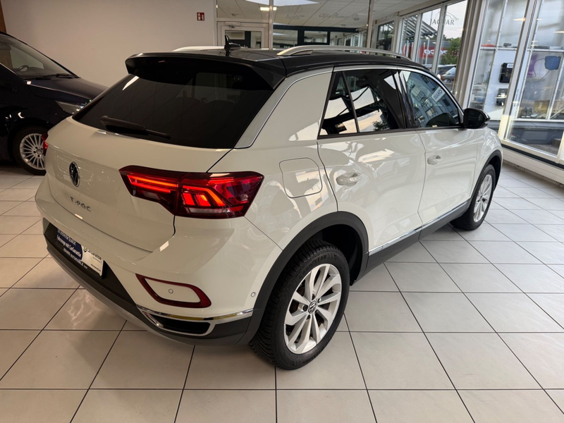 Volkswagen T-Roc 1.5 TSI Style DSG LED ACC NAVI AHK MASSAGE — photo 5