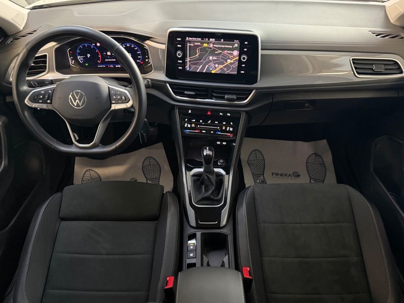 Volkswagen T-Roc 1.5 TSI Style DSG LED ACC NAVI AHK MASSAGE — photo 14