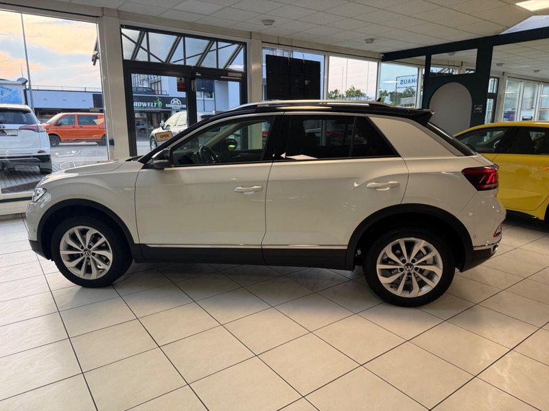 Volkswagen T-Roc 1.5 TSI Style DSG LED ACC NAVI AHK MASSAGE — photo 8