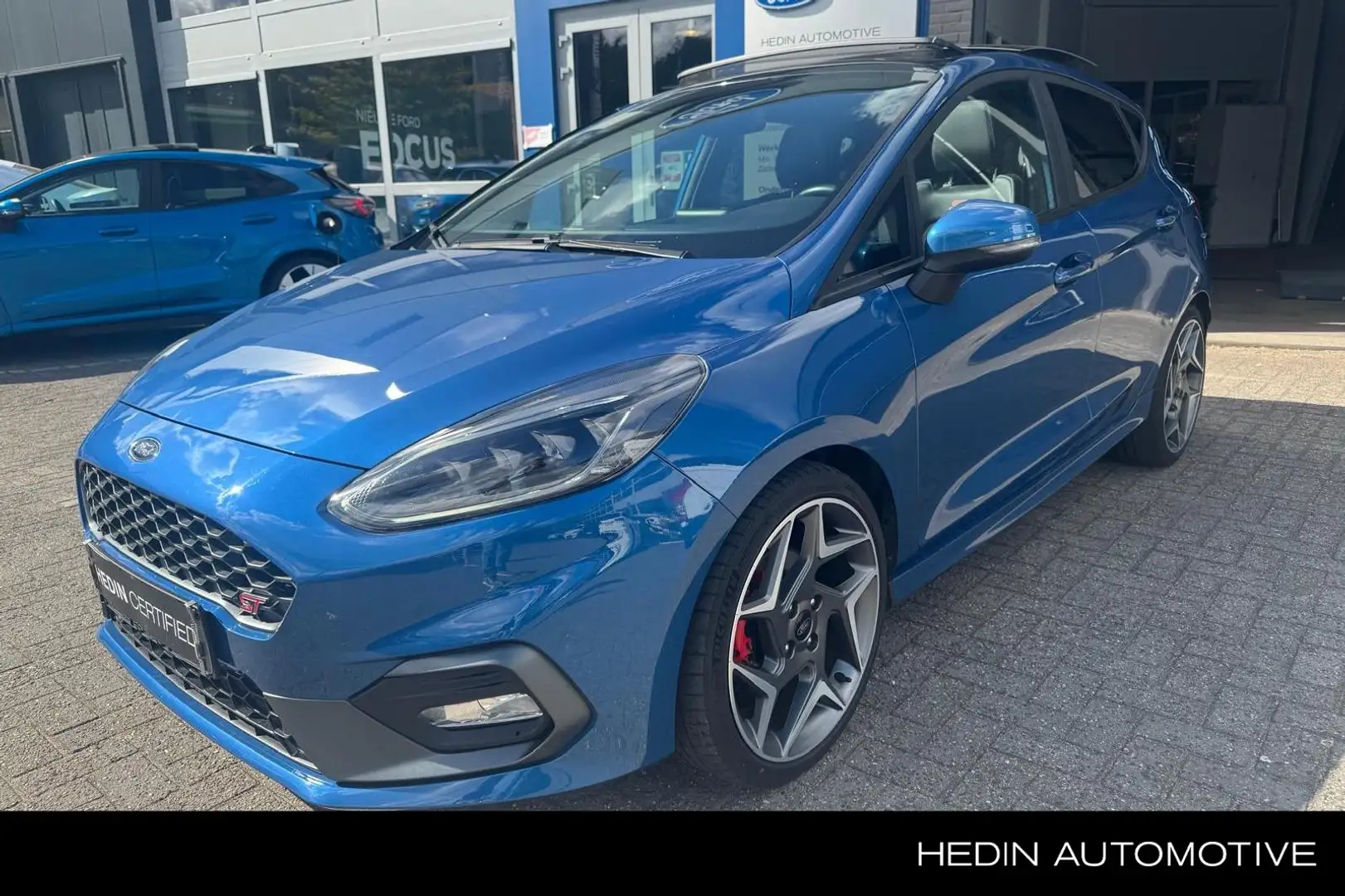 Ford Fiesta 1.5 EcoBoost ST-3 | Panoramadak | Winter Pack | Blau - 1