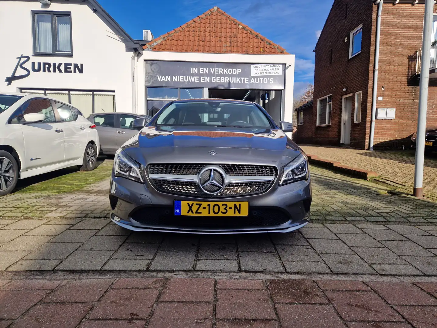 Mercedes-Benz CLA 180 Ambition, Navigatie,Climate control,Trekhaak,L.M.V Gris - 2