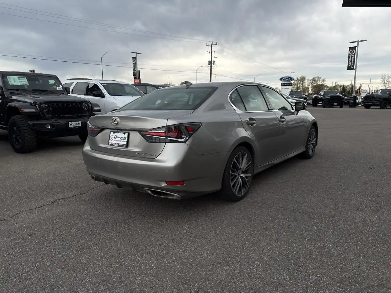 Lexus GS снимка Lexus GS