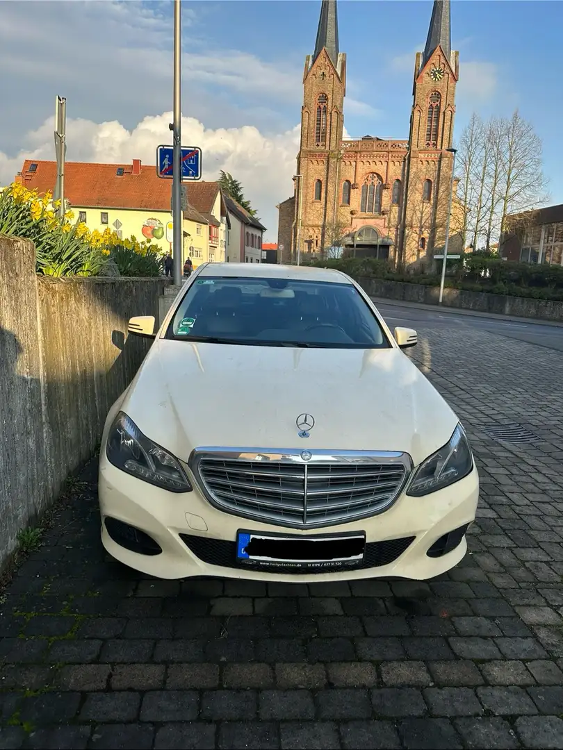 Mercedes-Benz E 200 E 200 BlueTec (212.006) Beige - 2