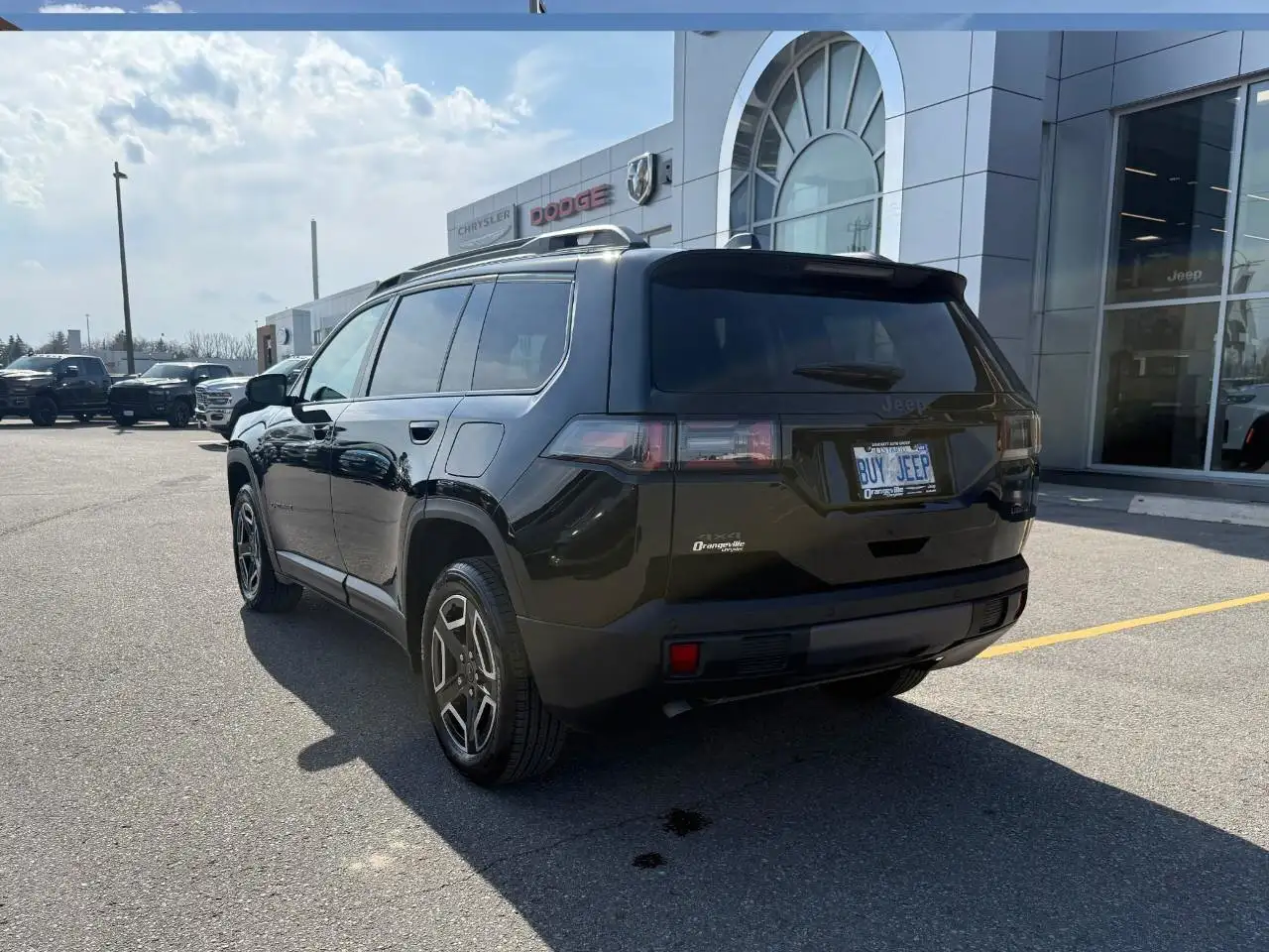 Jeep Cherokee снимка Jeep Cherokee