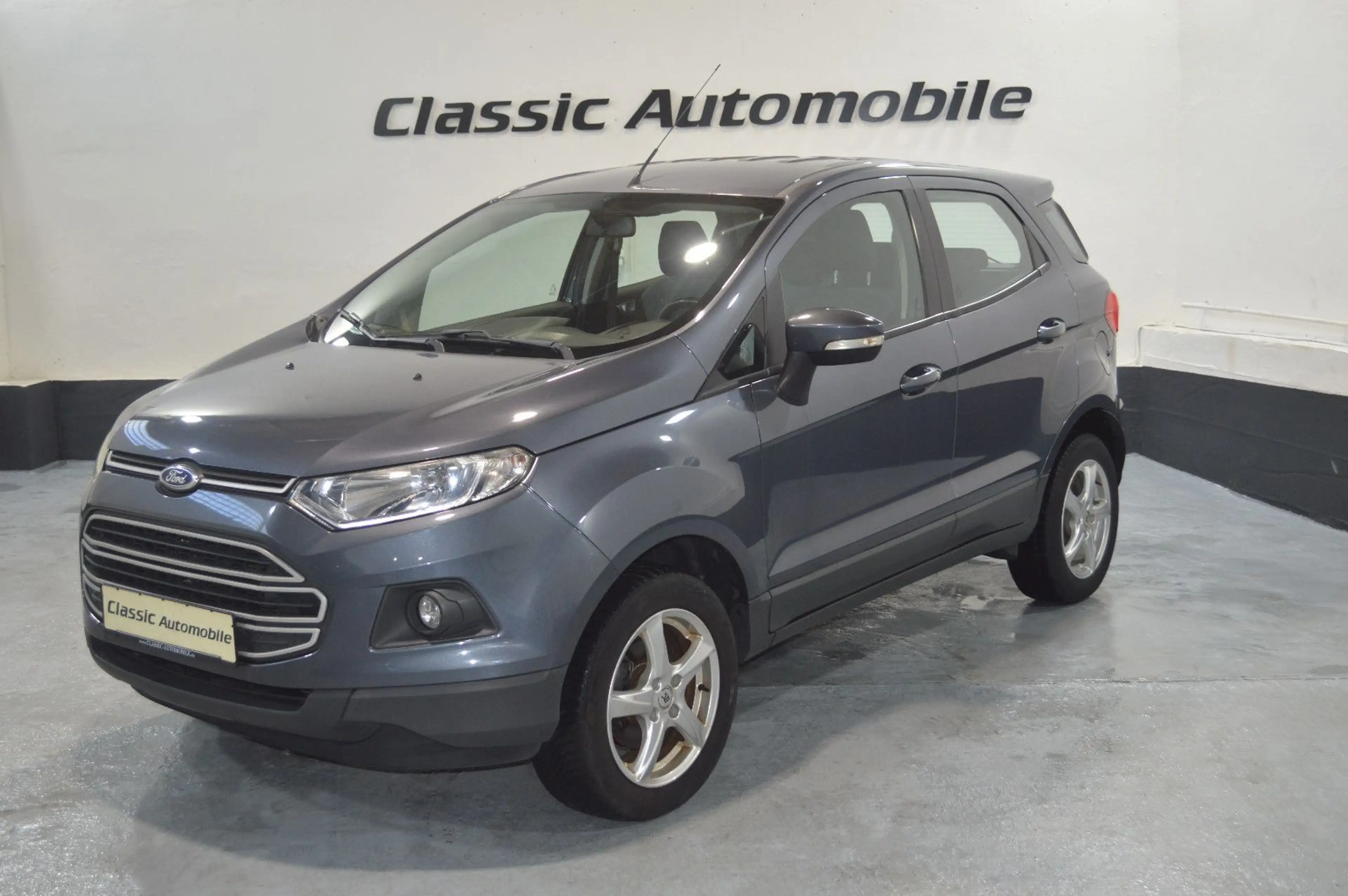 Ford EcoSport Trend *Anhängerkupplung*