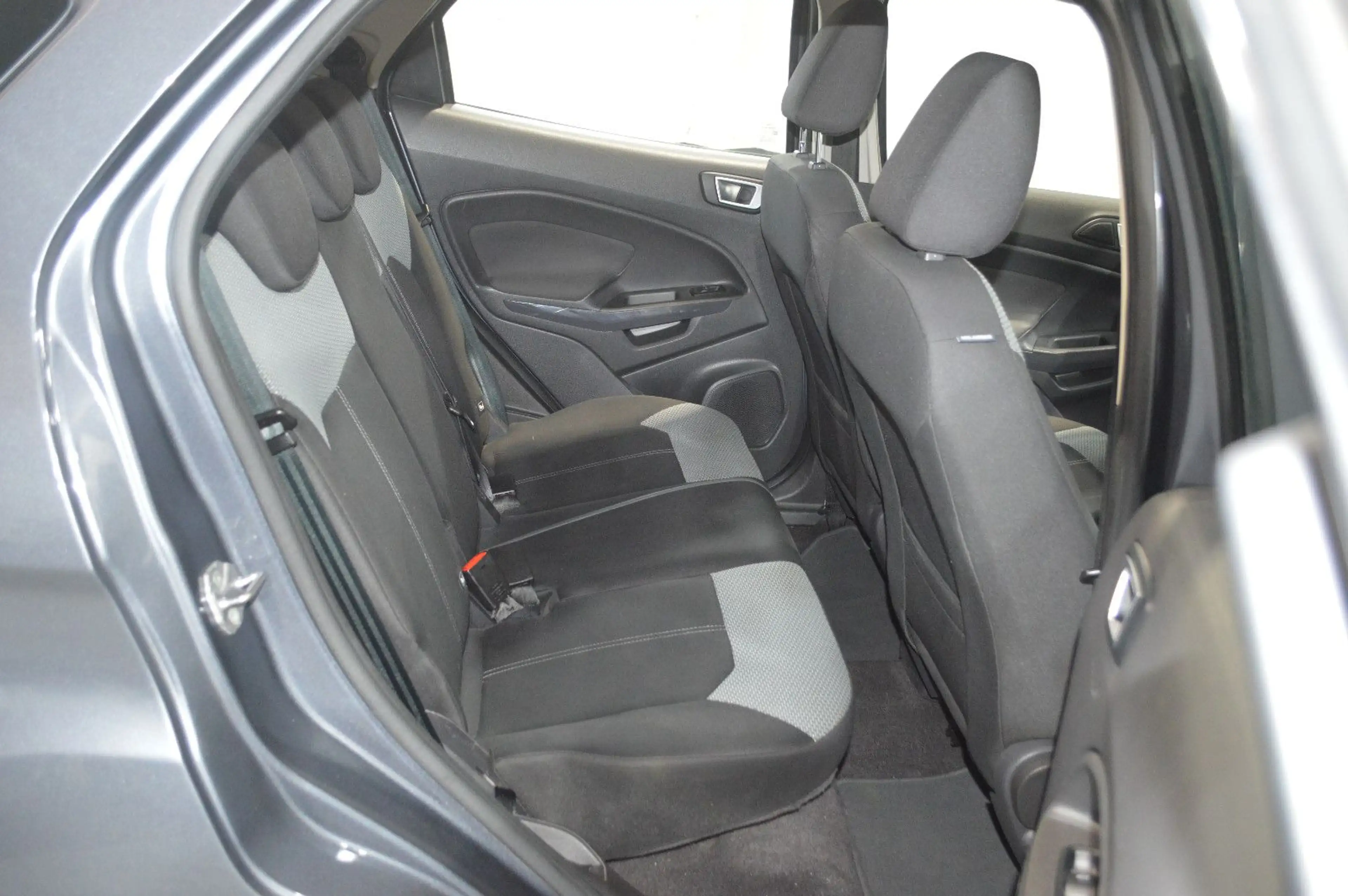 Ford EcoSport Trend *Anhängerkupplung* — photo 5
