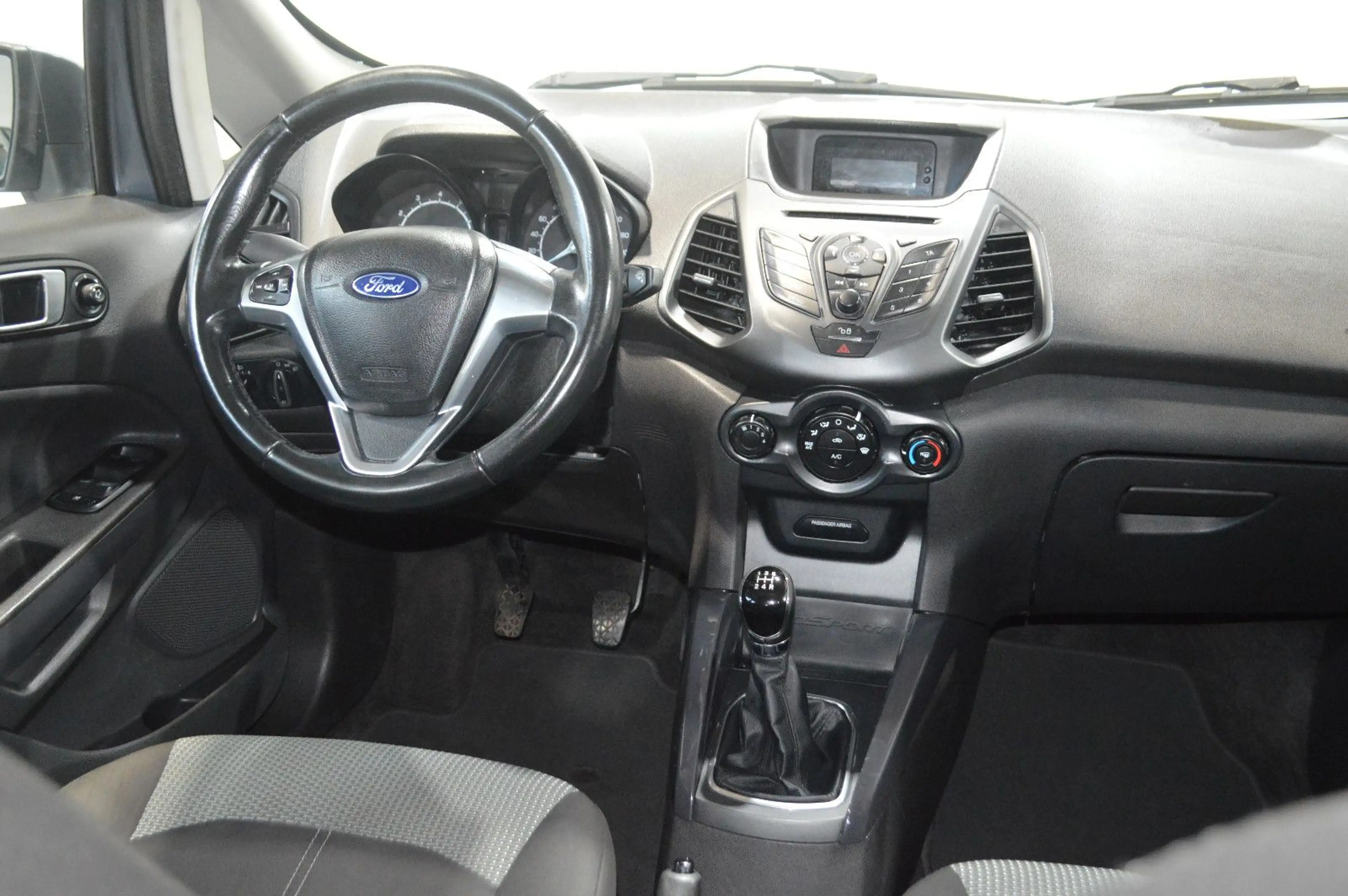 Ford EcoSport Trend *Anhängerkupplung* — photo 4