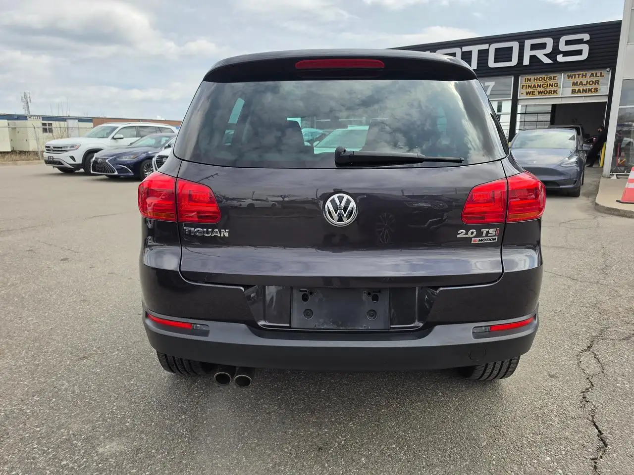 Volkswagen Tiguan снимка Volkswagen Tiguan