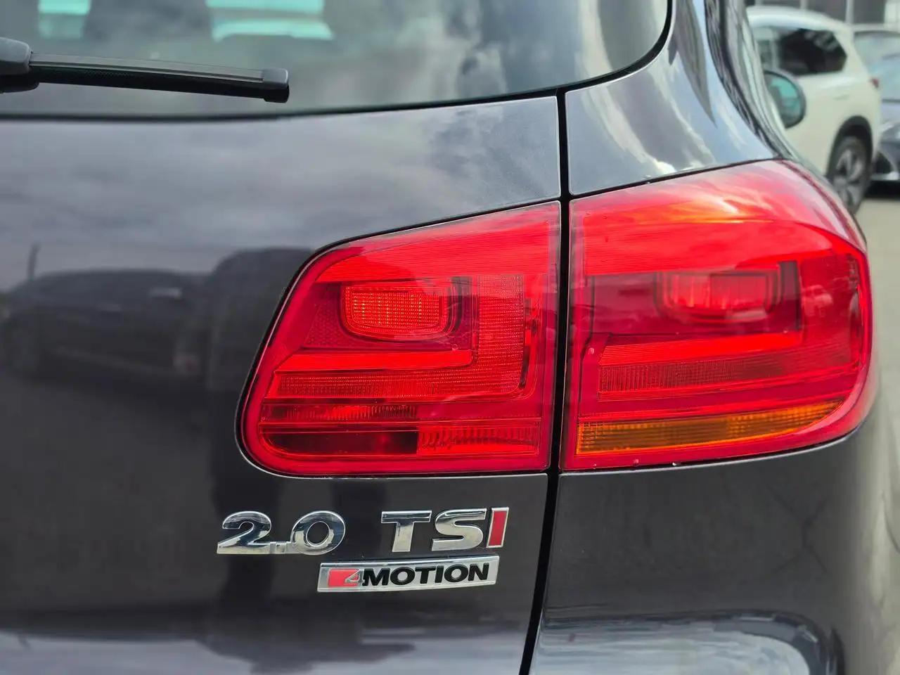 Volkswagen Tiguan снимка Volkswagen Tiguan