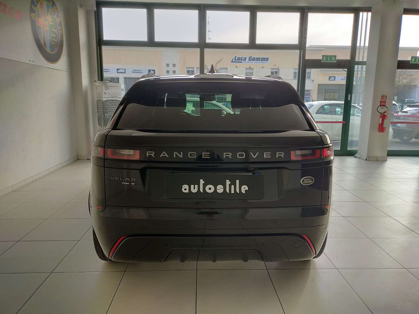 Land Rover Range Rover Velar 2.0 Si4 250 R-Dynamic SE 4WD Auto -  - Joinsteer - #3