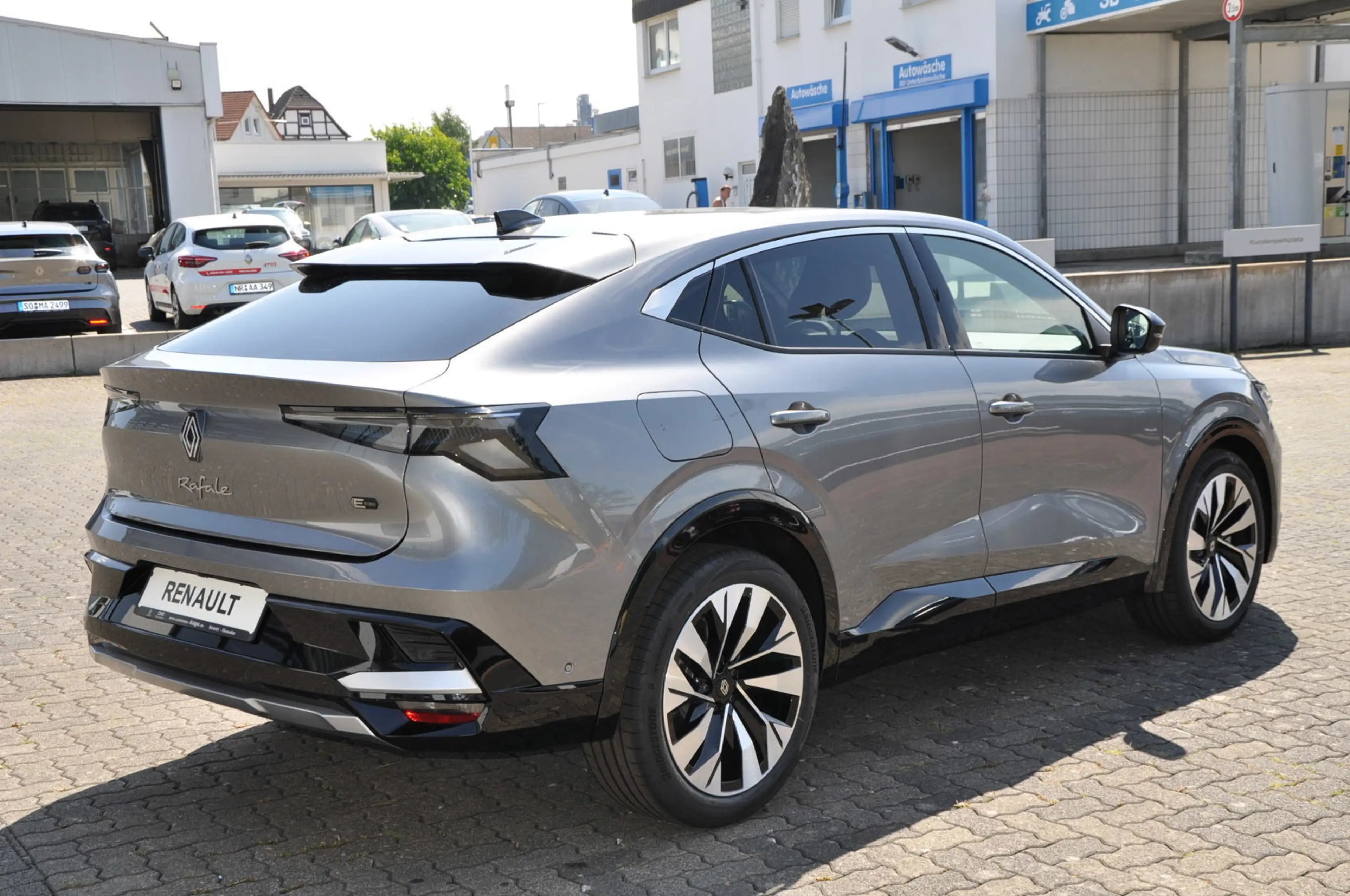 Renault Rafale Techno Full Hybrid E-Tech 200 *PDC*NAVI* — photo 6