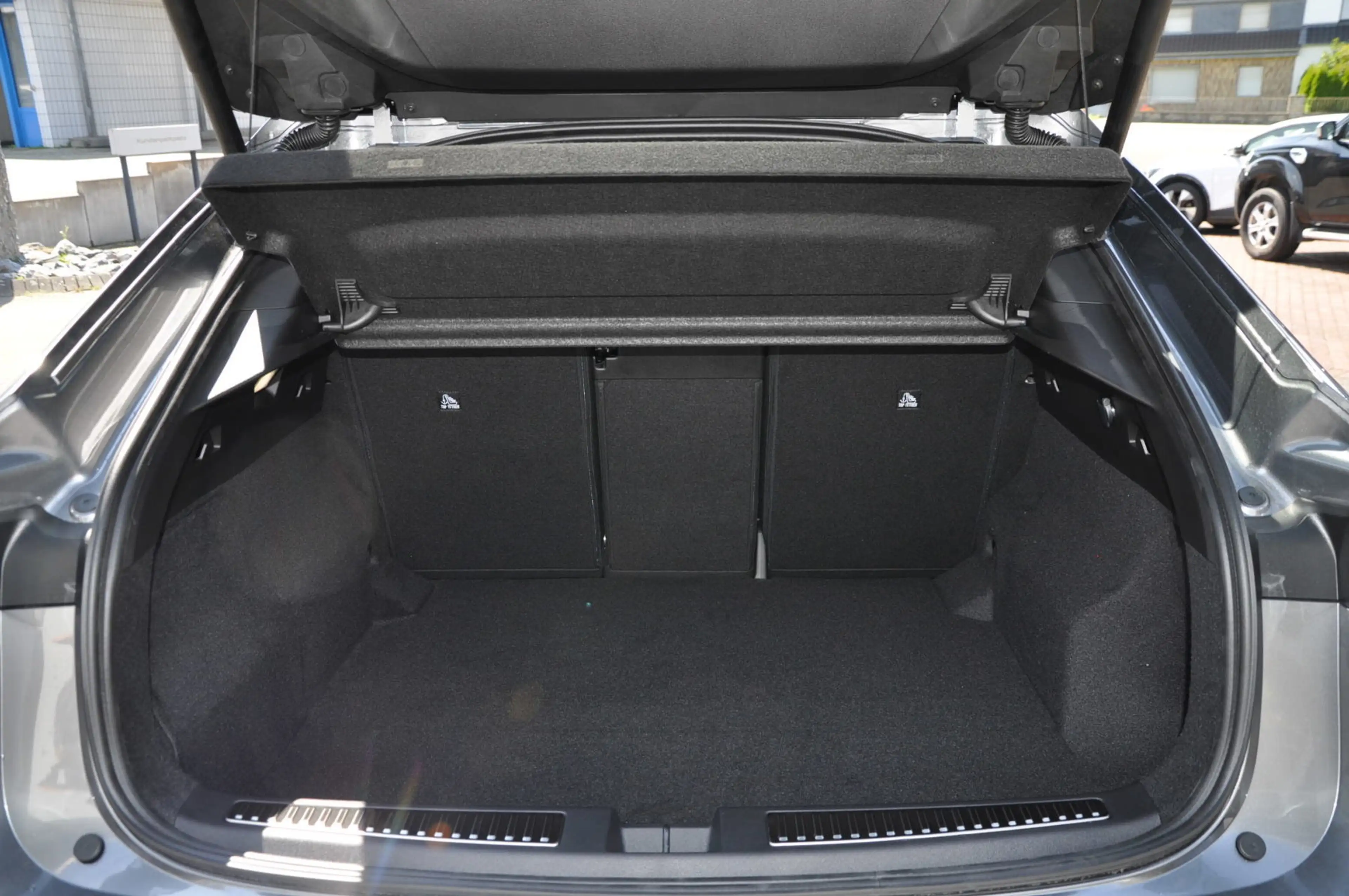 Renault Rafale Techno Full Hybrid E-Tech 200 *PDC*NAVI* — photo 8