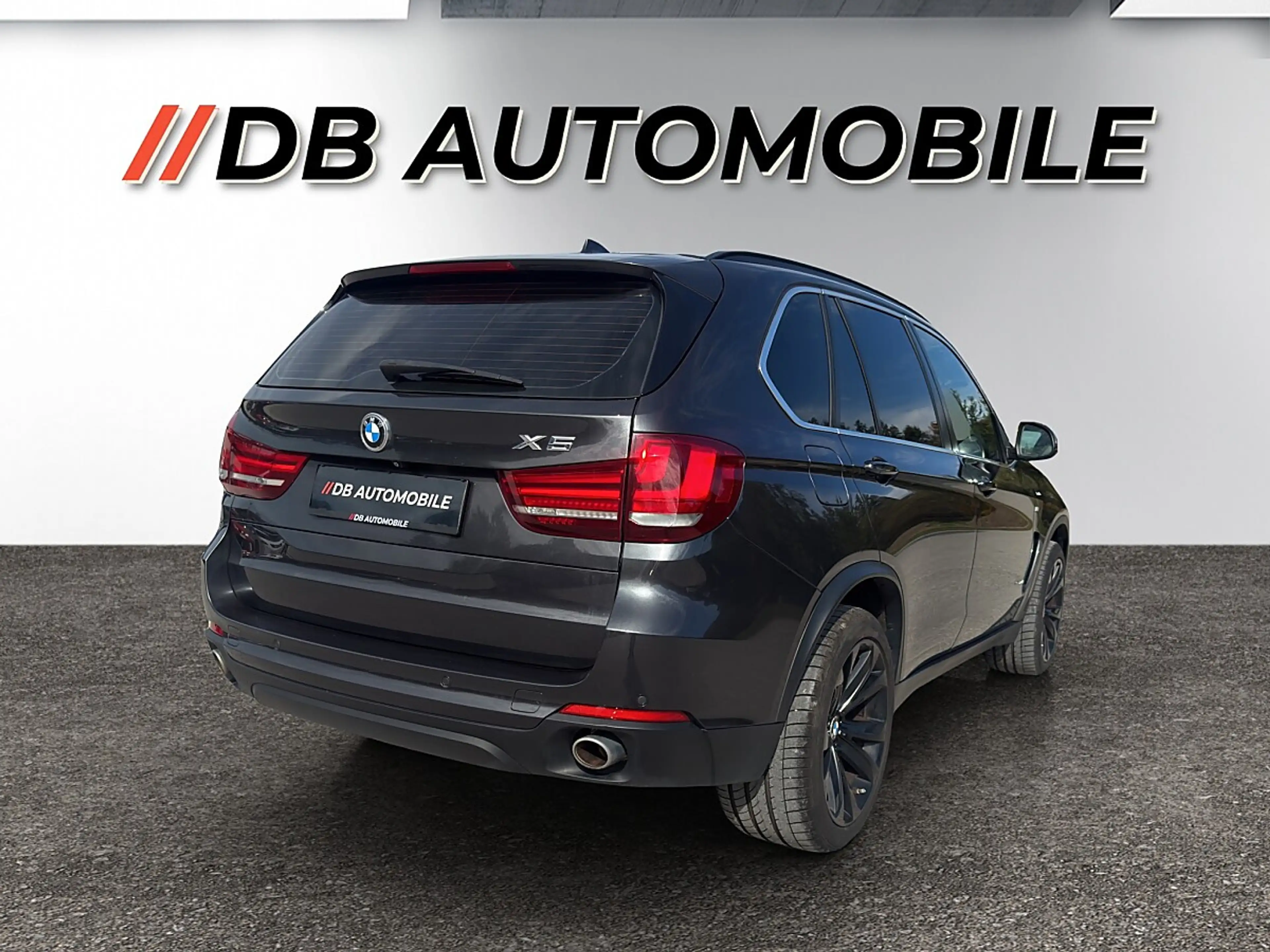 BMW X5 xDrive30d Aut. *  Rückfahrkamera *Stzheiz* AHK — photo 5