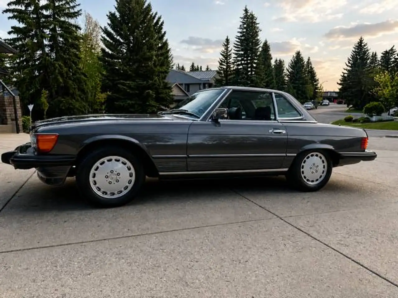 1989 Mercedes-Benz 560