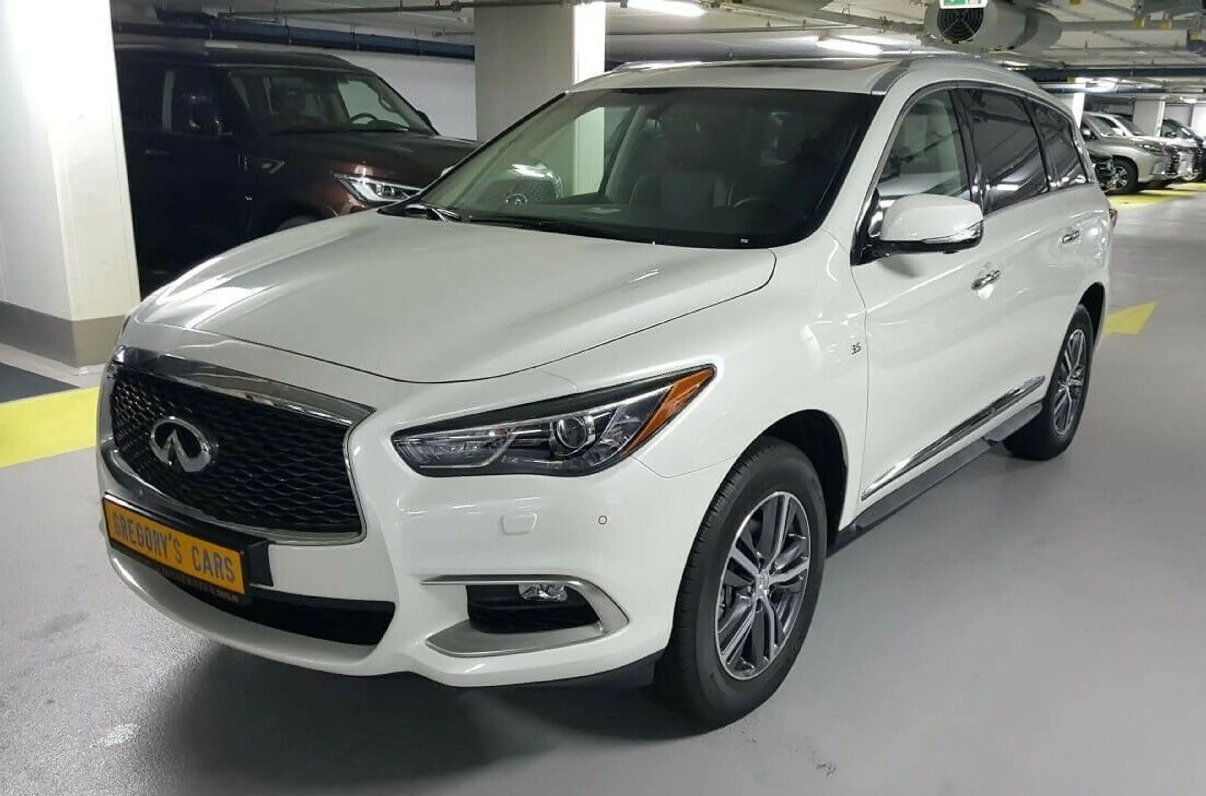 Infiniti QX60 PREMIUM FULL+RearTV+7sitze+PANO+HeadUP+NEU — photo 5