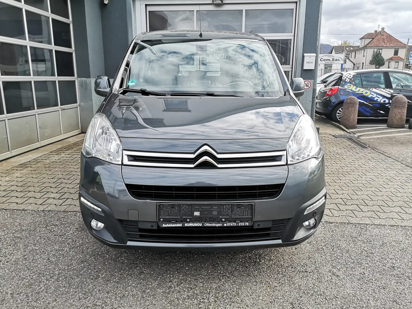 Citroen Berlingo Selection 2-Schiebetüren EURO 6 Klima Tempomat Grau - 2