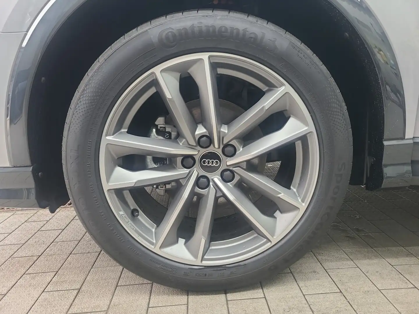 Audi Q3 Sportback 35 TFSI S line ACC+RFK+BLACK+PRIVACY Silber - 2