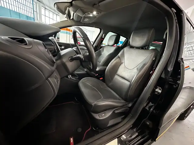 Renault Clio view 10