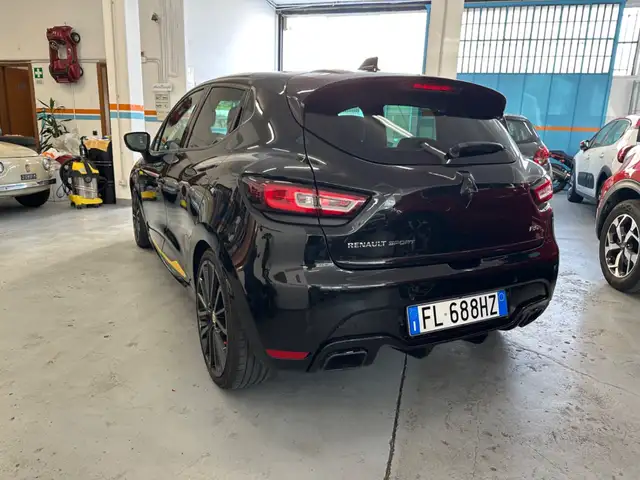 Renault Clio view 3