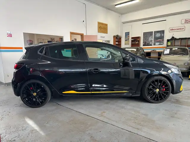 Renault Clio view 5