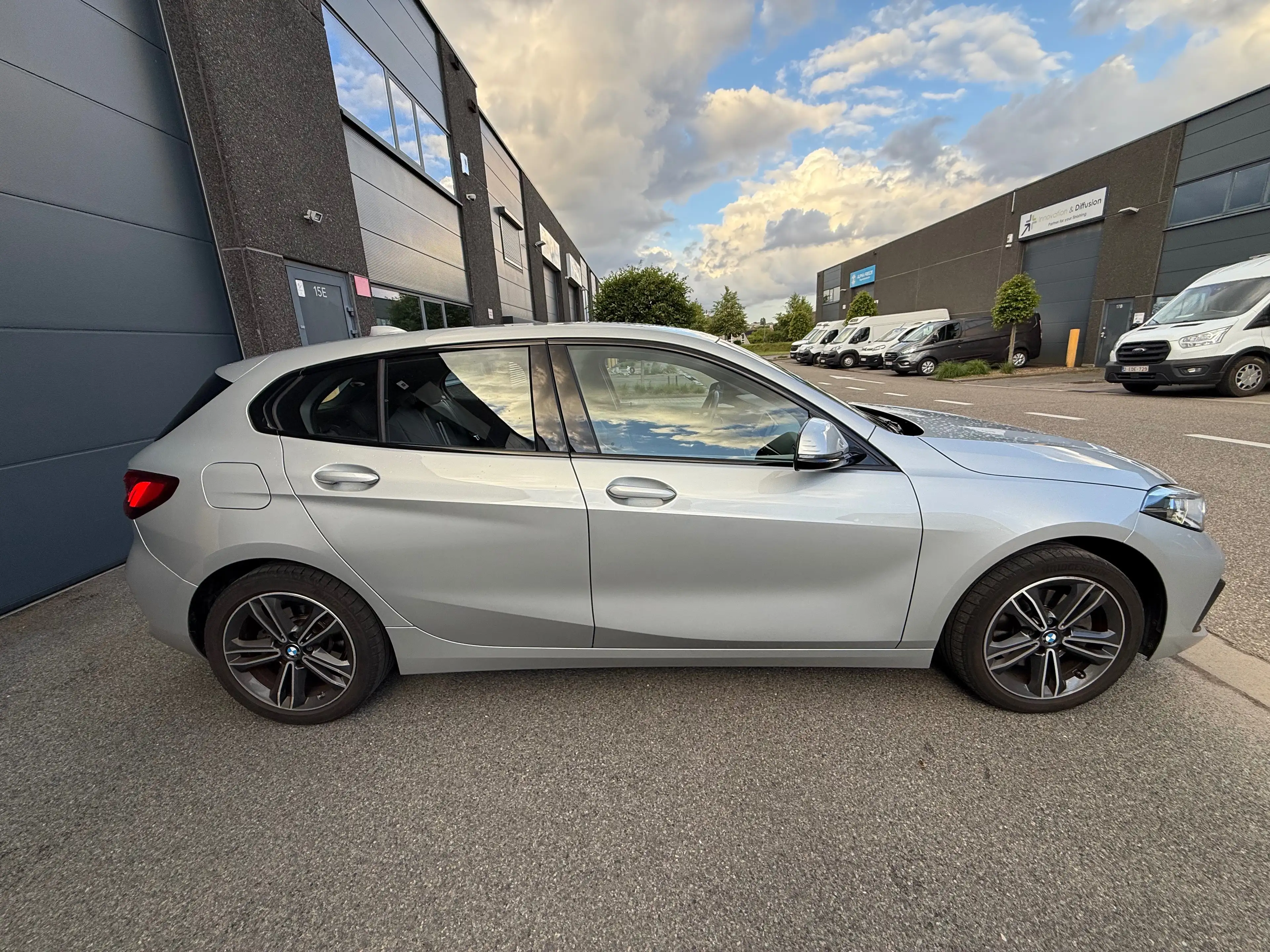 BMW 118 118i Sport-Line — photo 4