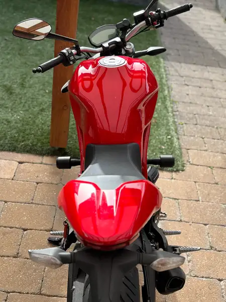 Ducati Monster 797 - foto 4