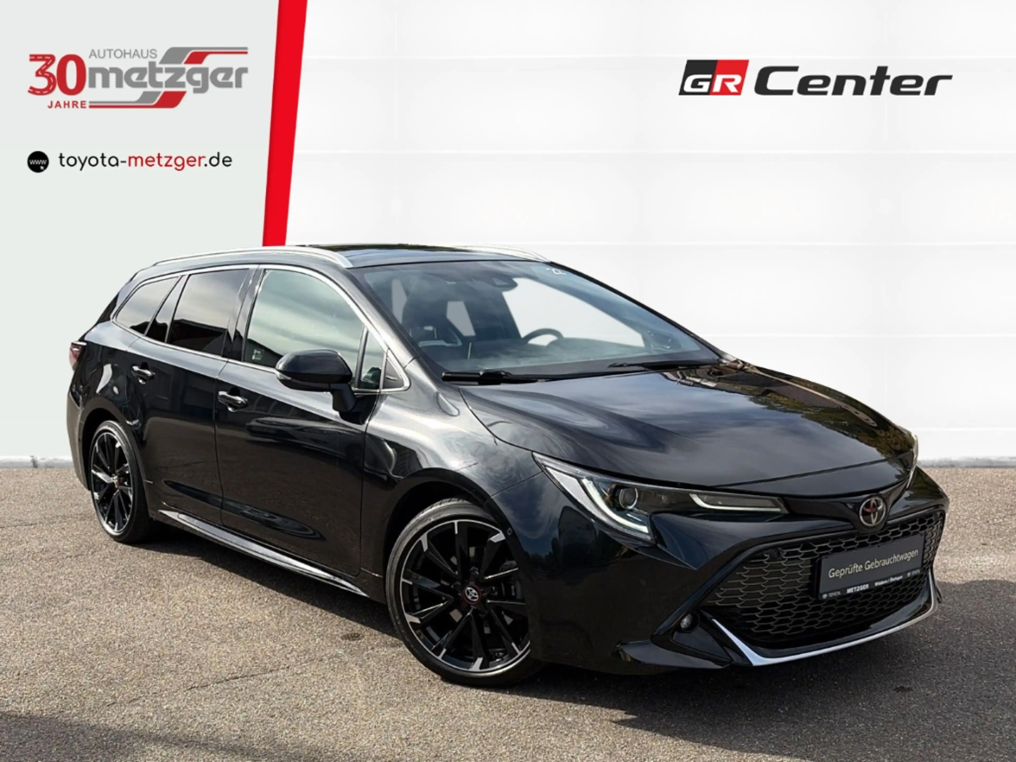 Toyota Corolla 2.0 Hybrid GR Sport Touring Sports Black Edition +
