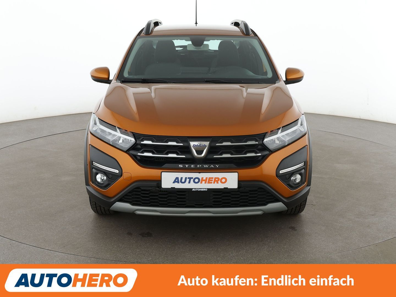 Dacia Sandero 1.0 TCe Stepway Comfort Aut.*CAM*NAVI*TEMPO* — photo 9