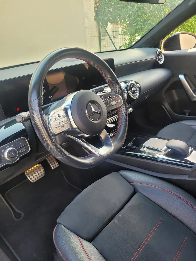 Mercedes-Benz 180 Premium Allestimento AMG Gri - 1