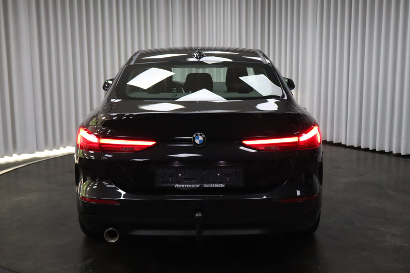 BMW 218 218iA Gran Coupé — photo 8