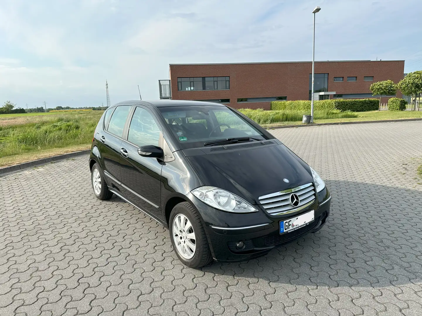 Mercedes-Benz A 180 A 180 CDI Autotronic Elegance DPF Schwarz - 2