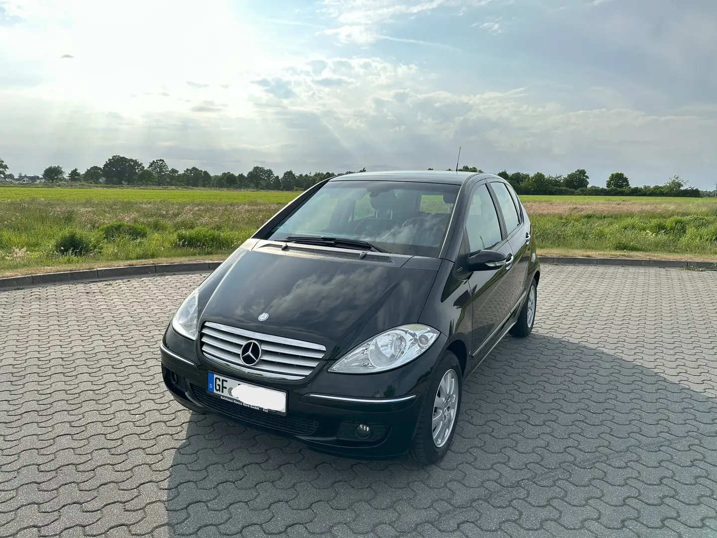Mercedes-Benz A 180 A 180 CDI Autotronic Elegance DPF Schwarz - 1
