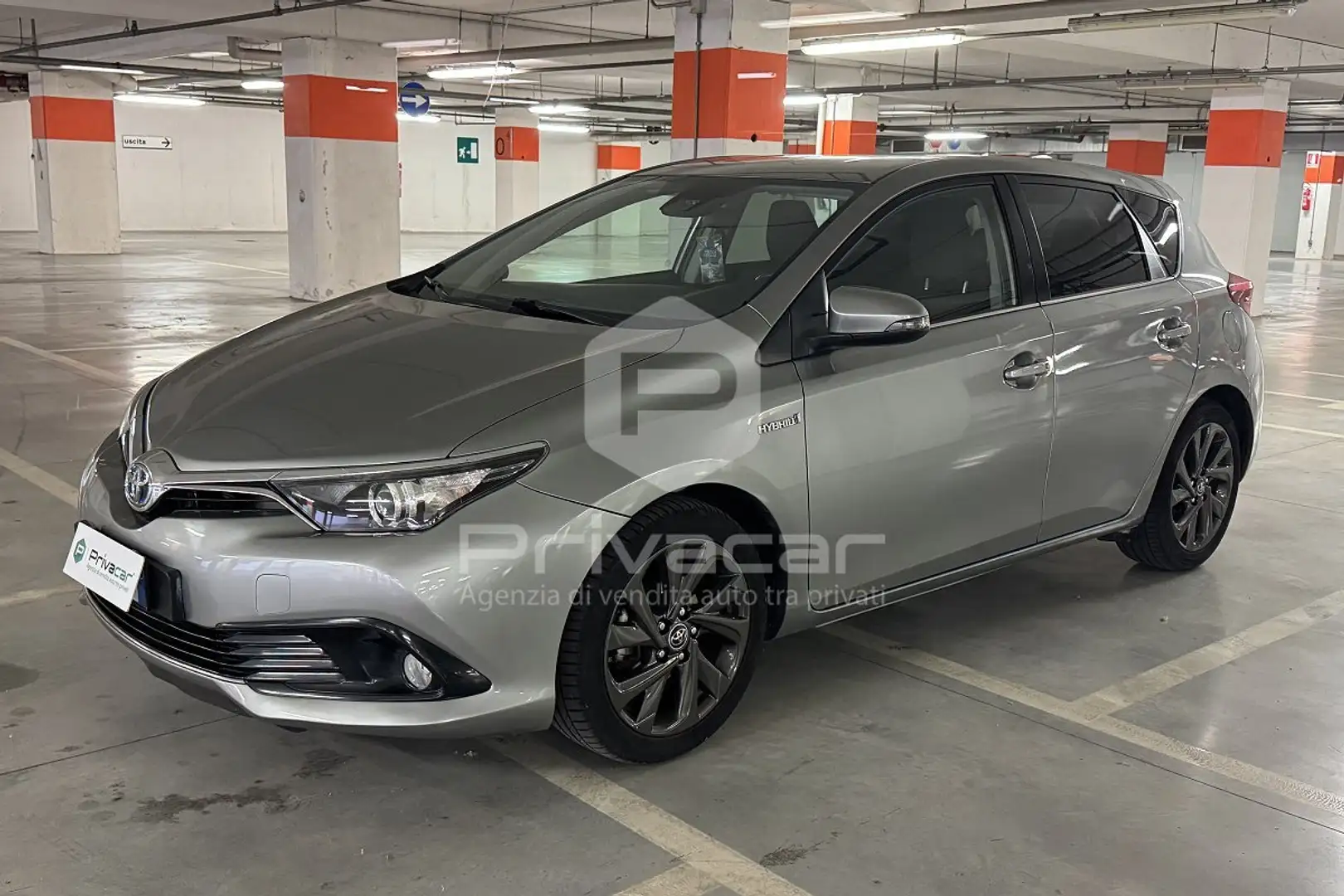 Toyota Auris Auris 1.8 Hybrid Lounge Argent - 1