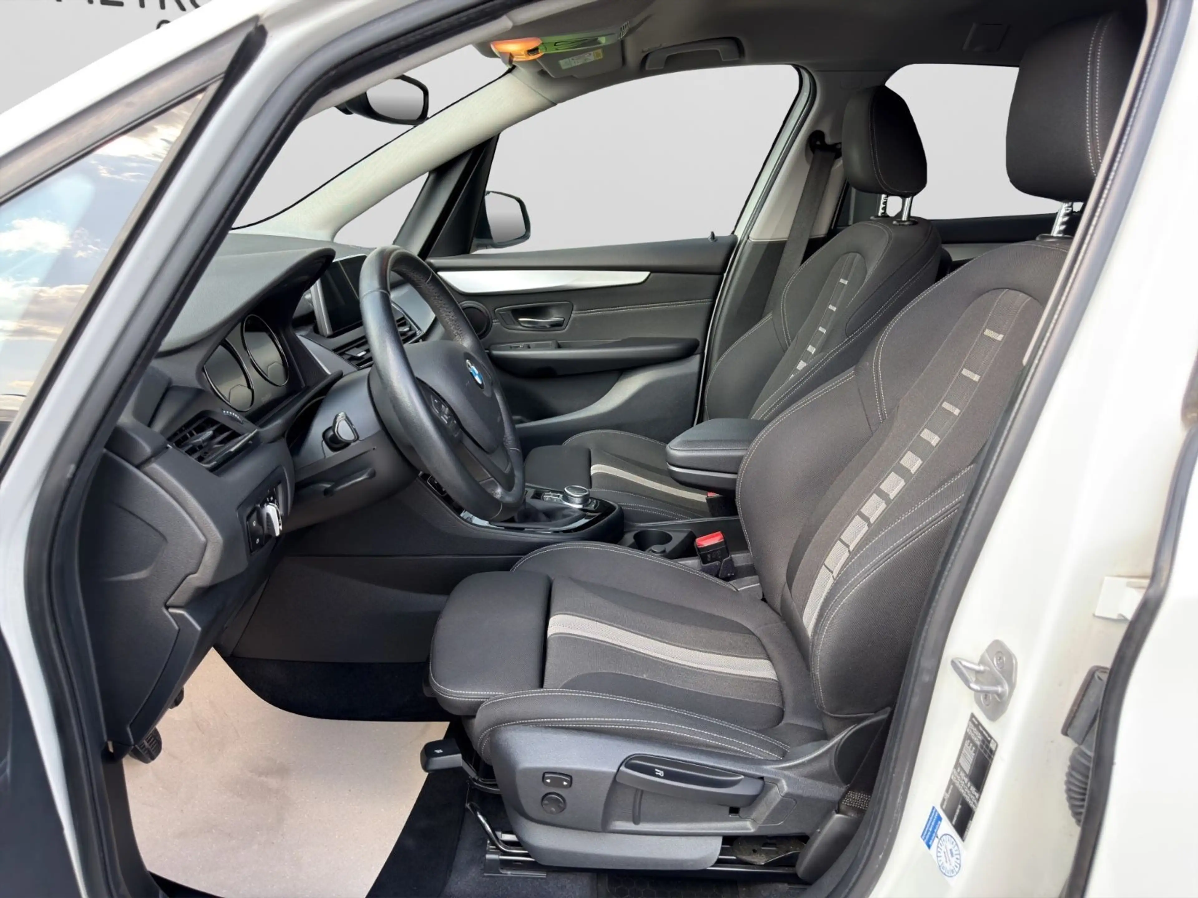 BMW 216 2 Active Tourer 216 d*Garantie*Finanzierung* — photo 9