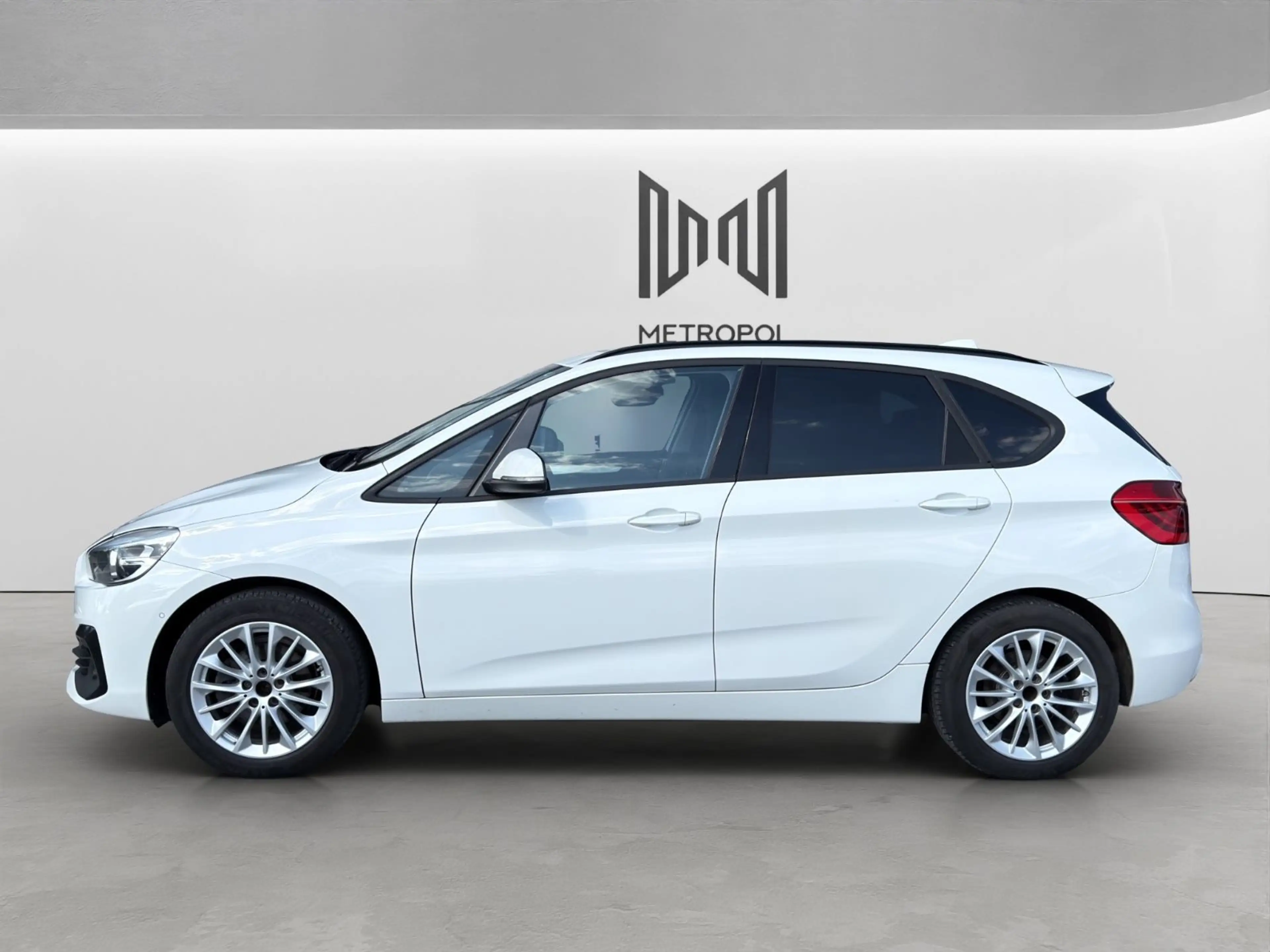 BMW 216 2 Active Tourer 216 d*Garantie*Finanzierung* — photo 2