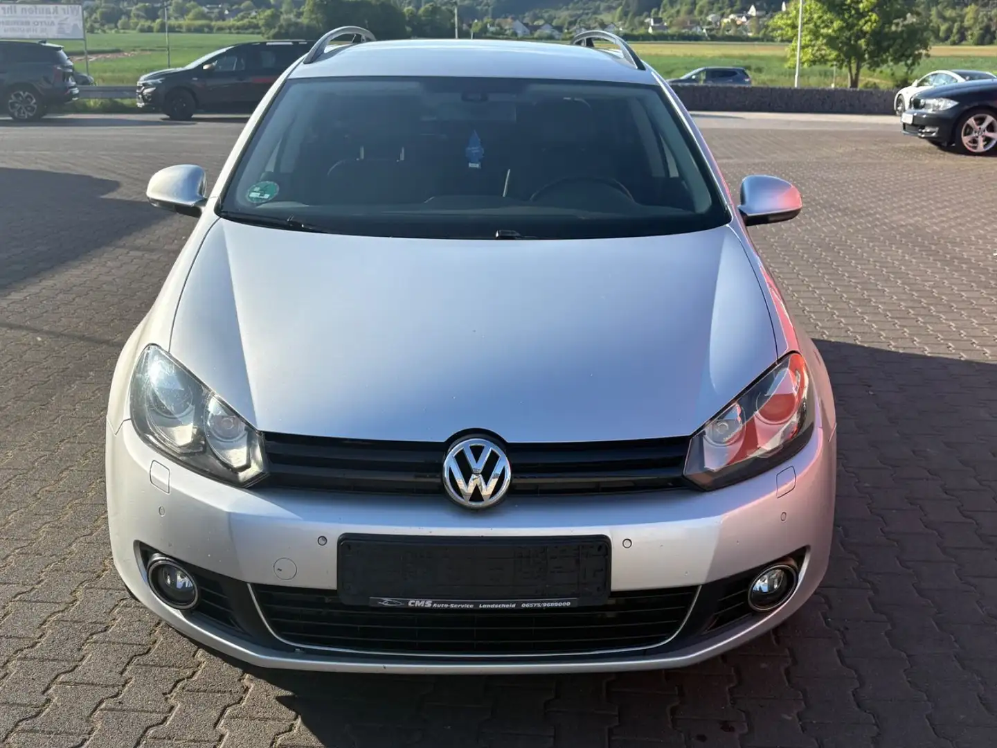 Volkswagen Golf 6 2.0 TDI Leder Navi Euro 5 Sitz.H 1Hand Grau - 2