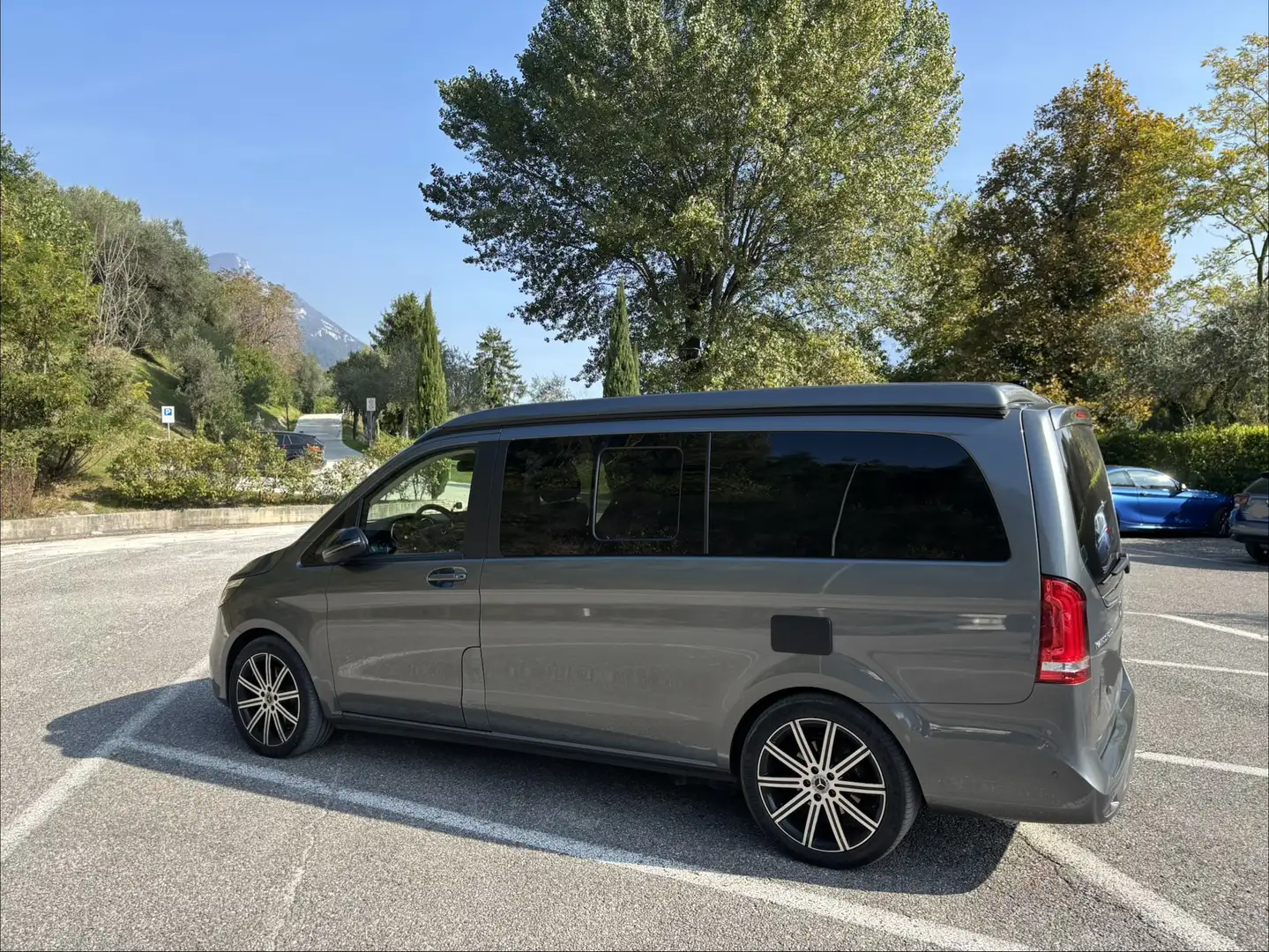 Mercedes-Benz Marco Polo V300 Edition Grau - 1