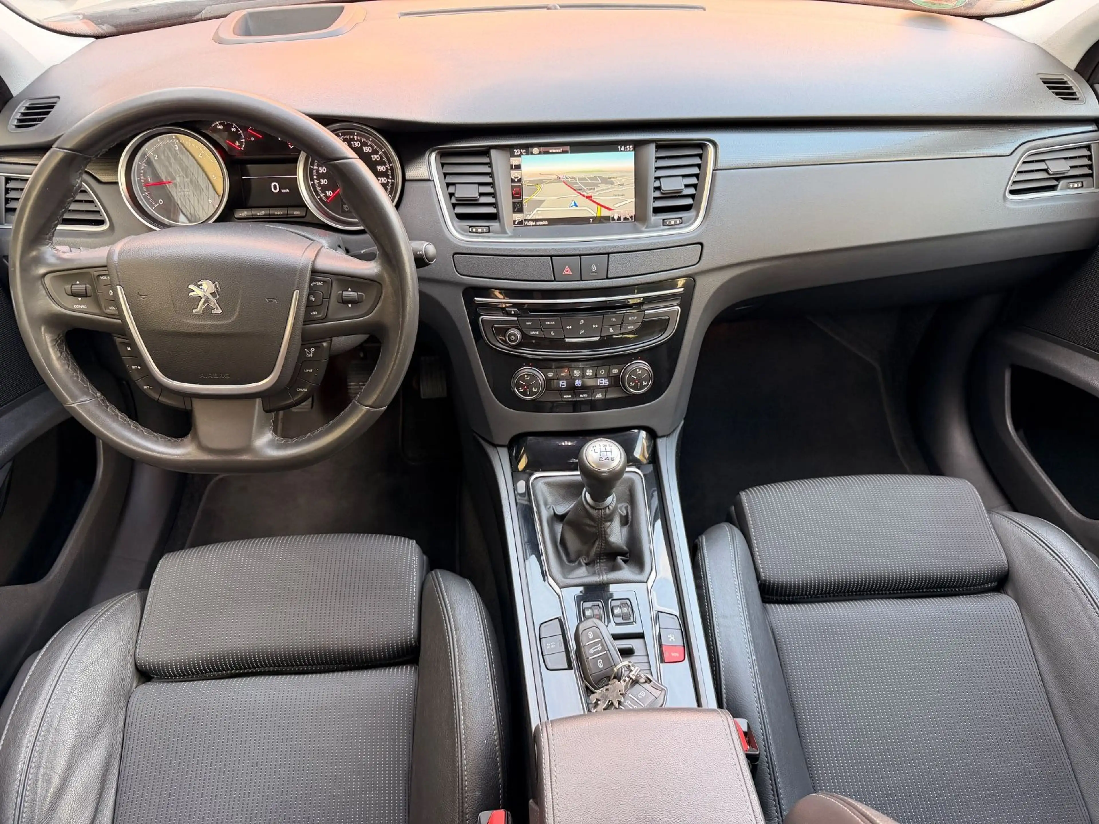Peugeot 508 Allure LED HUD NAVI KAMERA Park-Assist Euro6 — photo 11