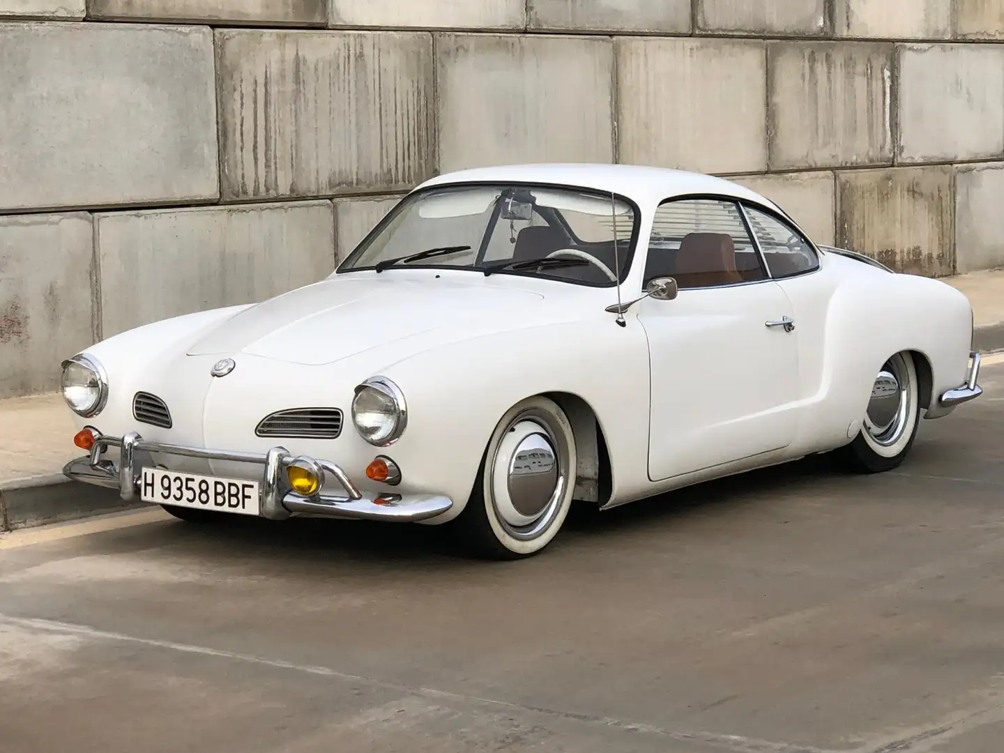 Volkswagen Karmann Ghia 1.6 Alb - 1