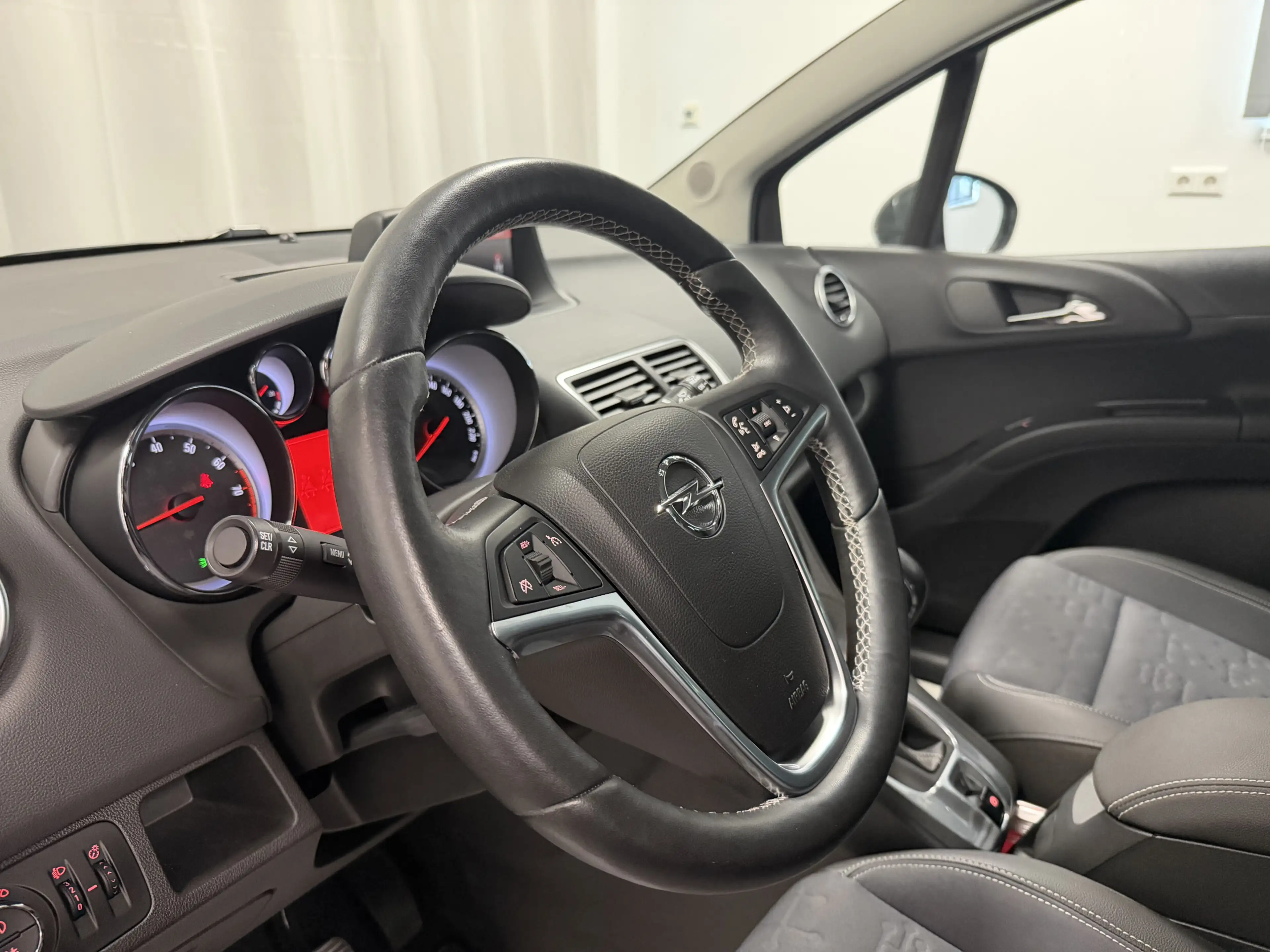 Opel Meriva 1.4 Turbo Automatik Innovation AHK Kamera — photo 10