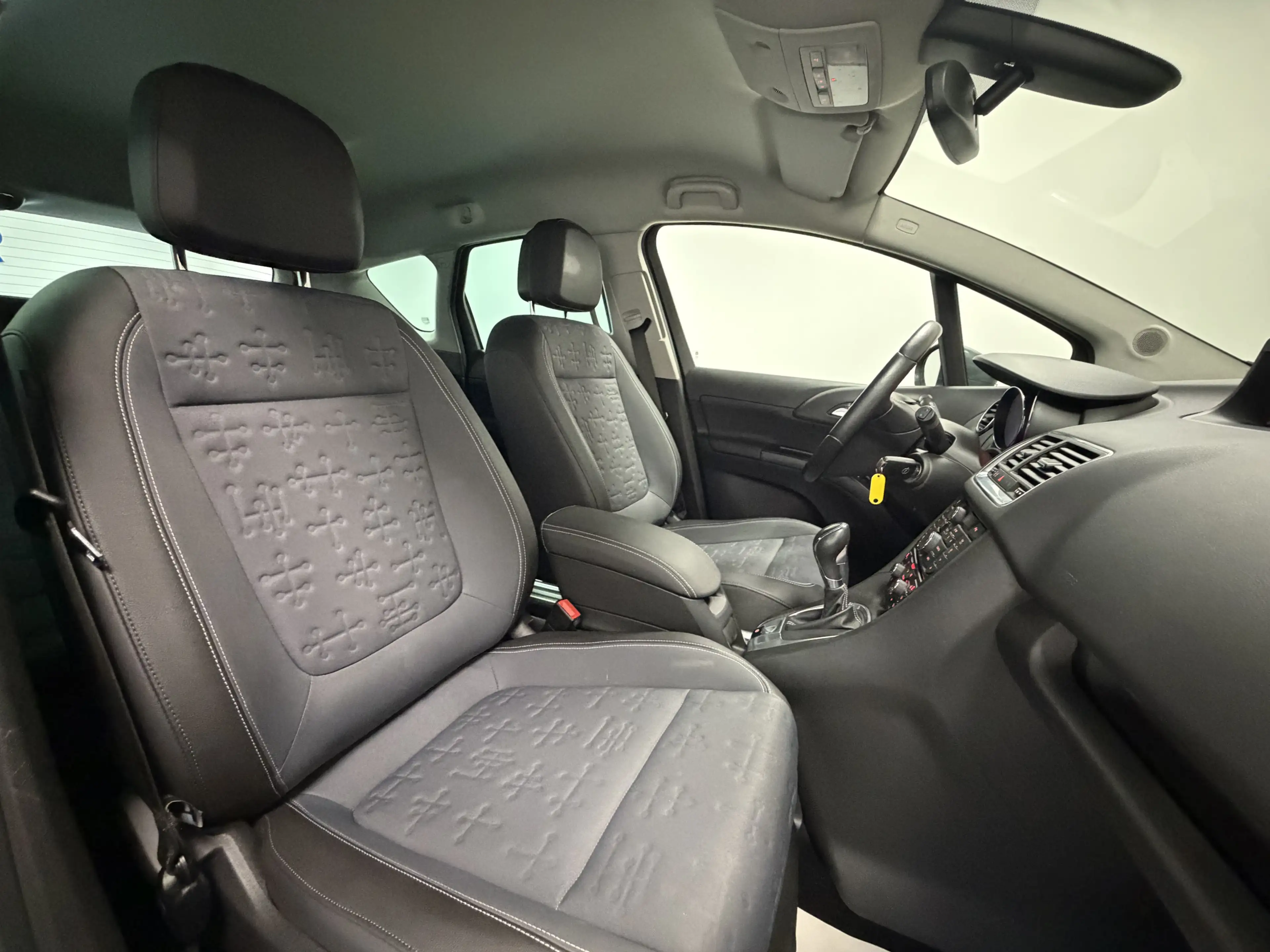 Opel Meriva 1.4 Turbo Automatik Innovation AHK Kamera — photo 11