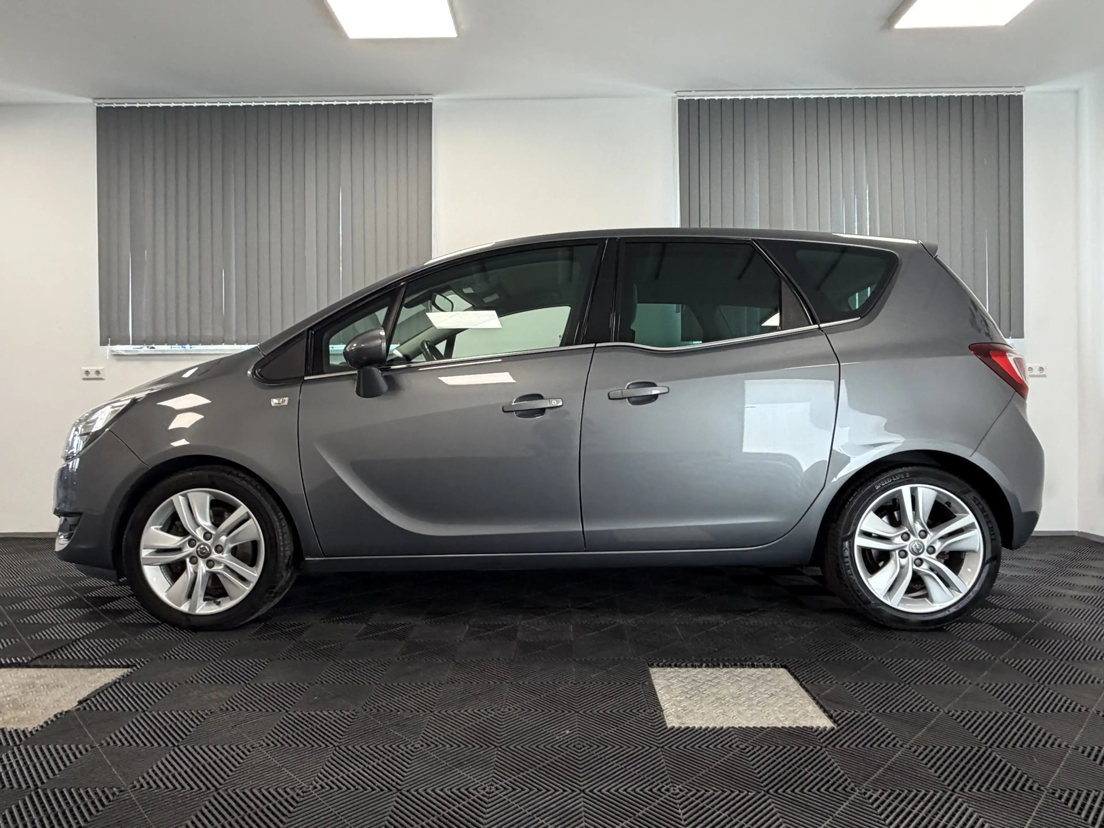 Opel Meriva 1.4 Turbo Automatik Innovation AHK Kamera — photo 5