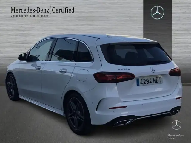 Mercedes-Benz B-Class view 4